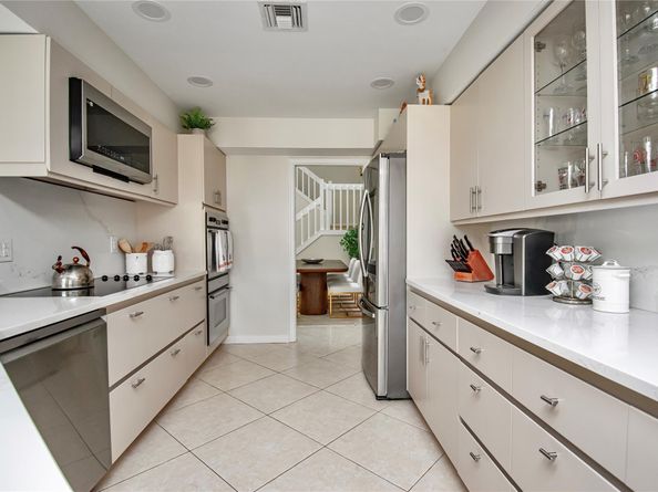 21694 Town Place Dr, Boca Raton FL 33433