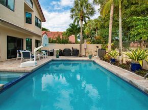21694 Town Place Dr, Boca Raton FL 33433