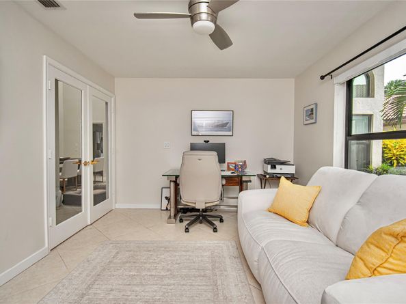 21694 Town Place Dr, Boca Raton FL 33433