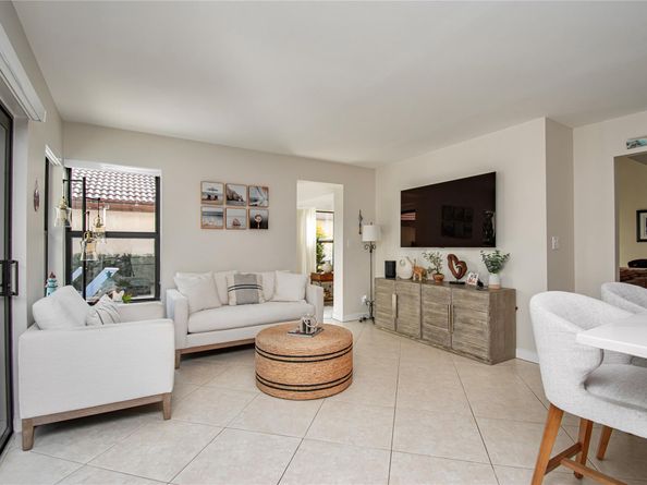 21694 Town Place Dr, Boca Raton FL 33433