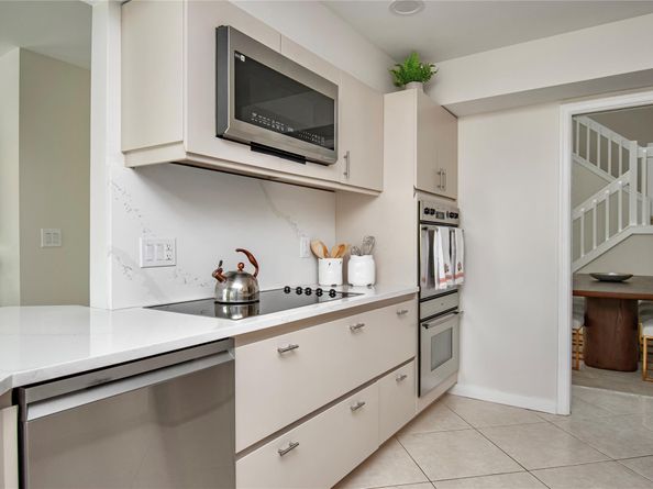 21694 Town Place Dr, Boca Raton FL 33433