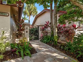 21694 Town Place Dr, Boca Raton FL 33433