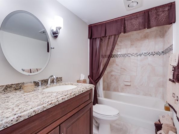 414 SE 10th St 302, Dania Beach FL 33004