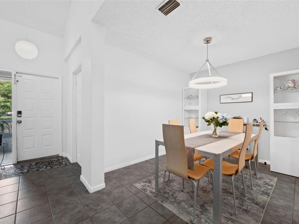 2559 NW 42nd Ave 2559, Coconut Creek FL 33066