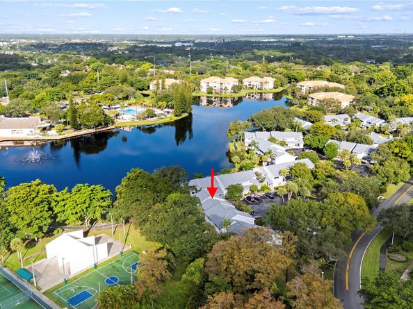 2559 NW 42nd Ave 2559, Coconut Creek FL 33066