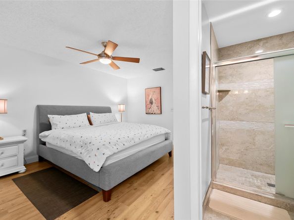 2559 NW 42nd Ave 2559, Coconut Creek FL 33066