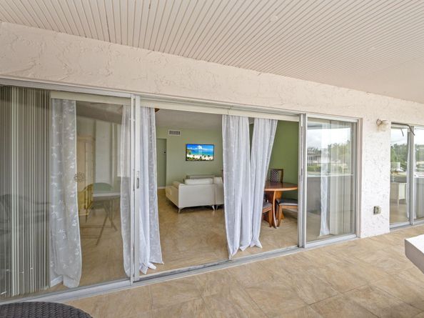 3 Greenway Village North N 209, Royal Palm Beach FL 33411