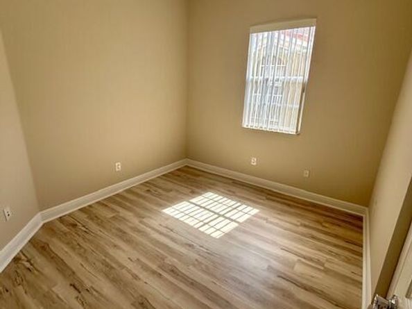 5865 Hampton Hills Boulevard, Tamarac FL 33321