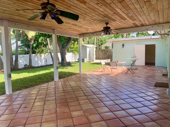 1423 Crest Drive, Lake Worth FL 33461