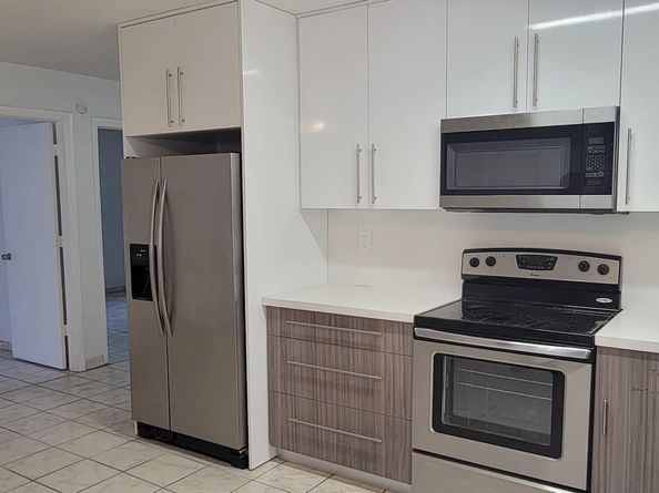 2245 Sheridan St, Hollywood FL 33020