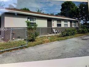2245 Sheridan St, Hollywood FL 33020