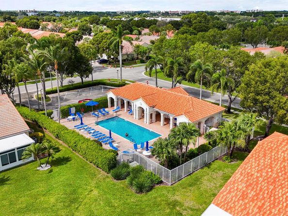 15266 Lake Wildflower Road, Delray Beach FL 33484