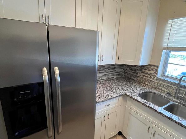 420 W Palm Street 22, Lantana FL 33462