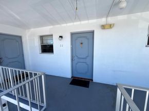 420 W Palm Street 22, Lantana FL 33462