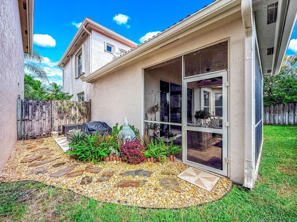 9760 Vineyard Court, Boca Raton FL 33428