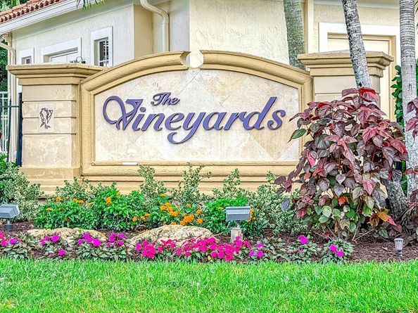 9760 Vineyard Court, Boca Raton FL 33428