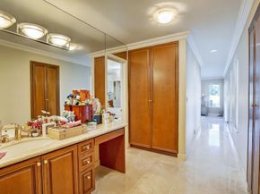 9541 Sea Turtle Dr, Plantation FL 33324