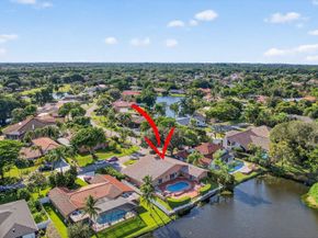 9541 Sea Turtle Dr, Plantation FL 33324