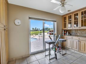 9541 Sea Turtle Dr, Plantation FL 33324