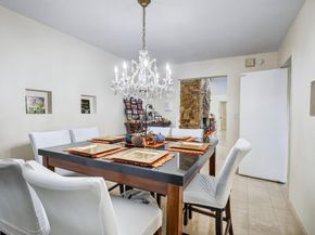 9541 Sea Turtle Dr, Plantation FL 33324