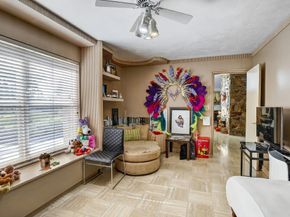 9541 Sea Turtle Dr, Plantation FL 33324