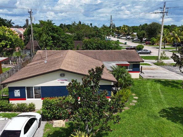 1500 NW 58th Ter, Sunrise FL 33313