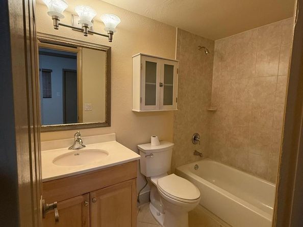 744 NE 14th Avenue 12, Fort Lauderdale FL 33304