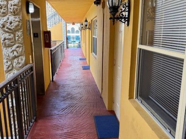 744 NE 14th Avenue 12, Fort Lauderdale FL 33304