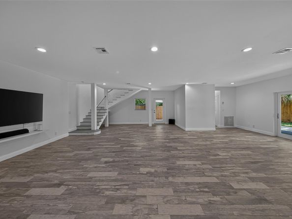 2012 NW 12th Ave, Fort Lauderdale FL 33311