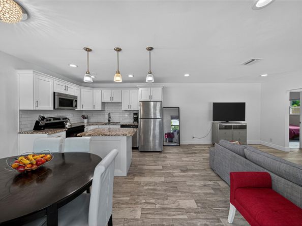 2012 NW 12th Ave, Fort Lauderdale FL 33311