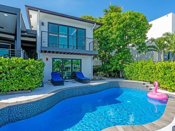 2878 NE 26th Street, Fort Lauderdale FL 33305