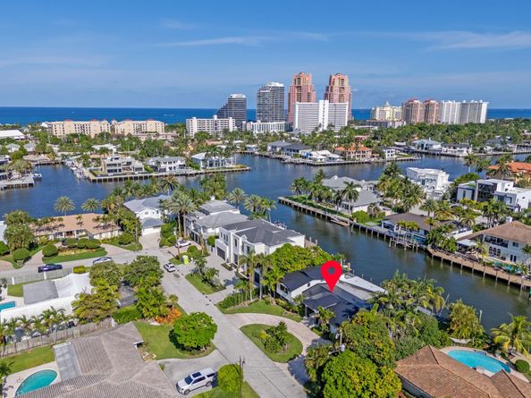 2878 NE 26th Street, Fort Lauderdale FL 33305