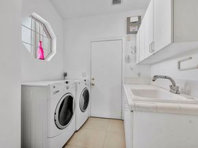 7685 Dorchester Road, Boynton Beach FL 33472