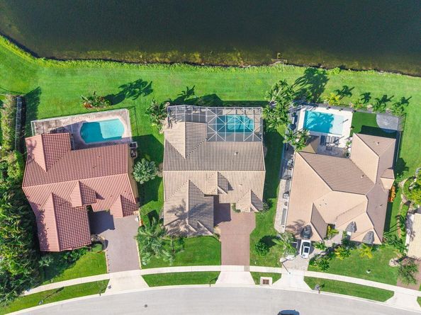 7685 Dorchester Road, Boynton Beach FL 33472