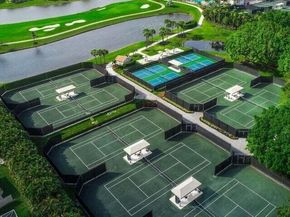 7685 Dorchester Road, Boynton Beach FL 33472