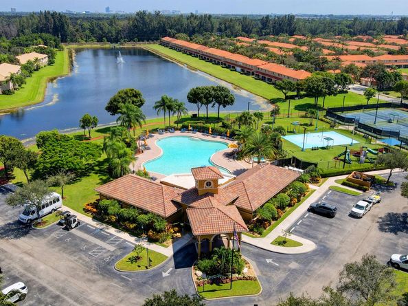 3176 Turtle Cove, West Palm Beach FL 33411