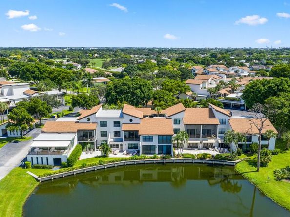 800 Greensward Court 107I, Delray Beach FL 33445