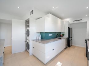 800 Greensward Court 107I, Delray Beach FL 33445