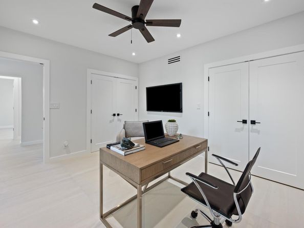 800 Greensward Court 107I, Delray Beach FL 33445