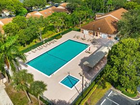 8333 Springlake Dr A, Boca Raton FL 33496