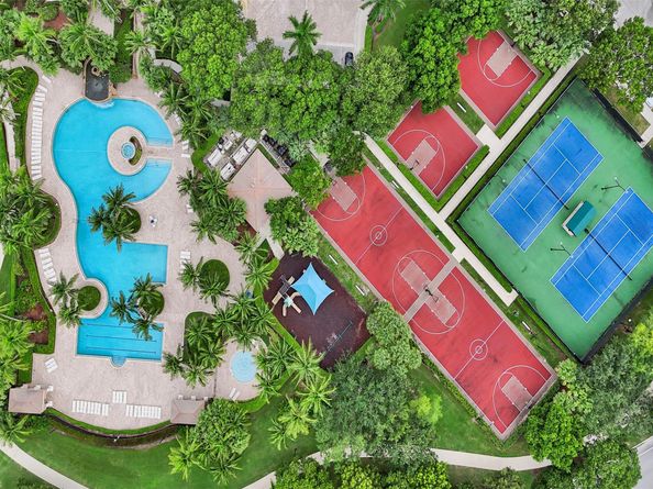 5008 SW 168th Ave, Miramar FL 33027