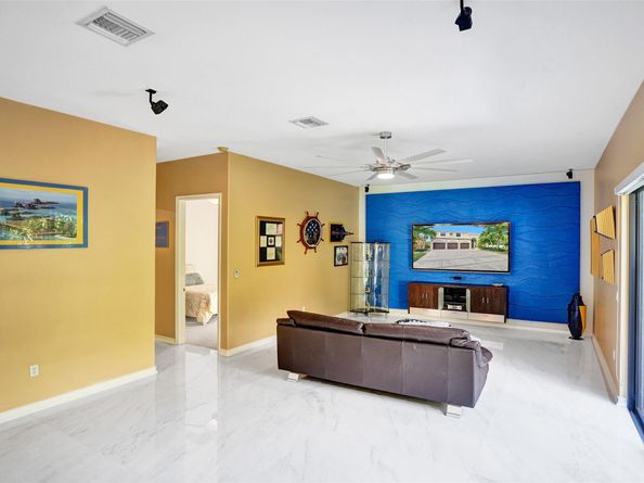 5008 SW 168th Ave, Miramar FL 33027