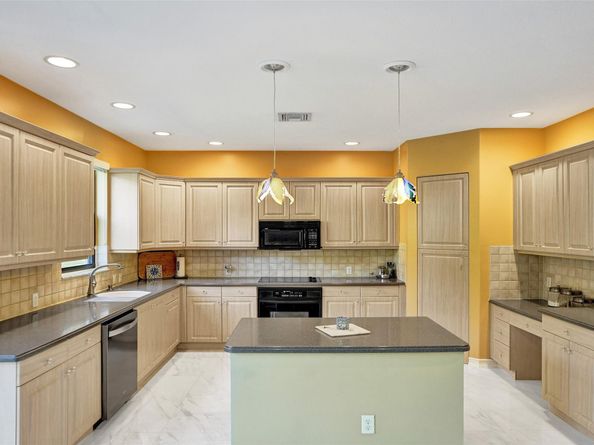 5008 SW 168th Ave, Miramar FL 33027