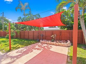 4450 NW 10th St, Coconut Creek FL 33066