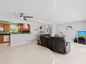 4450 NW 10th St, Coconut Creek FL 33066