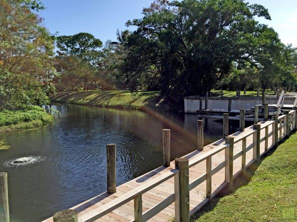 4450 NW 10th St, Coconut Creek FL 33066