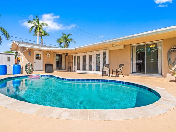 4450 NW 10th St, Coconut Creek FL 33066