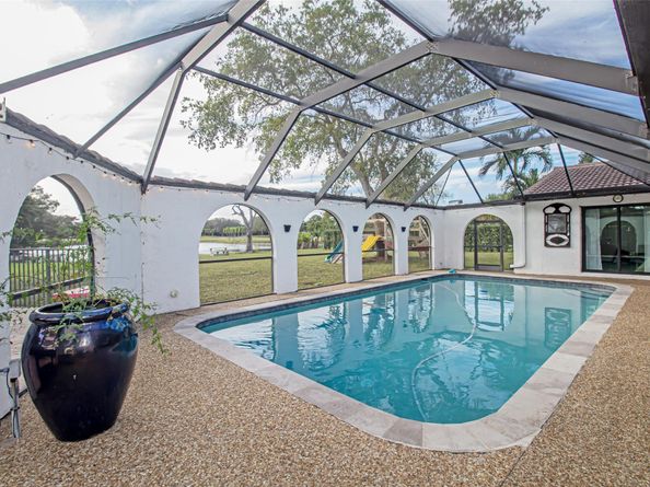 11035 NW 26th Dr, Coral Springs FL 33065