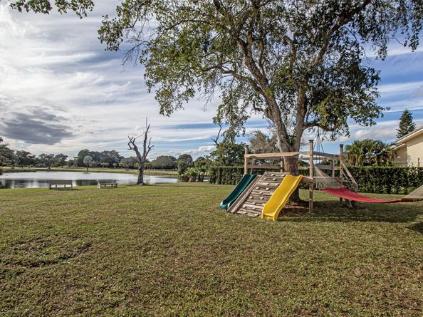 11035 NW 26th Dr, Coral Springs FL 33065