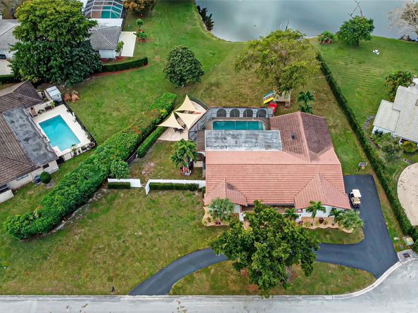 11035 NW 26th Dr, Coral Springs FL 33065